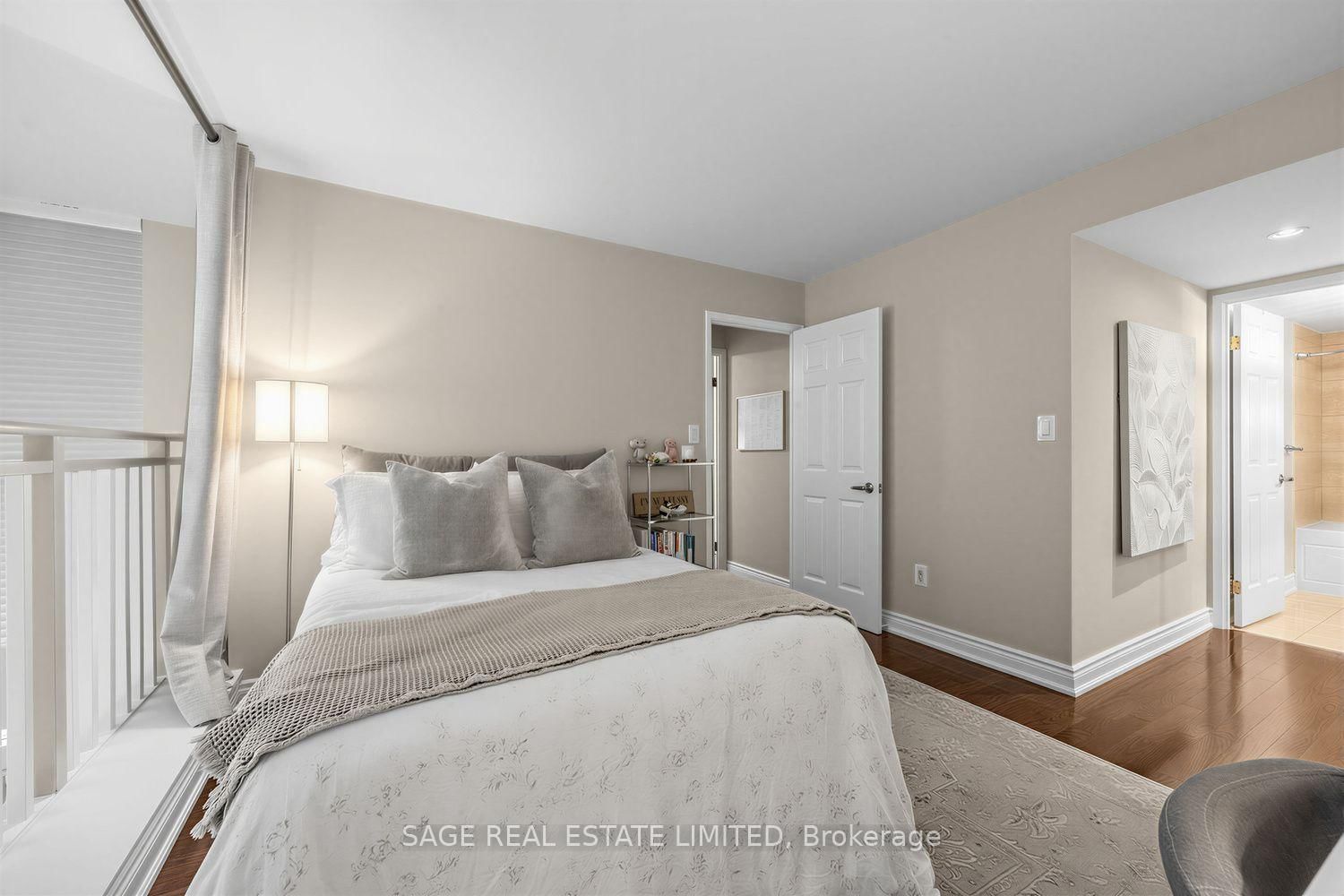 80 Cumberland Street • #303 • Toronto, ON photo 25