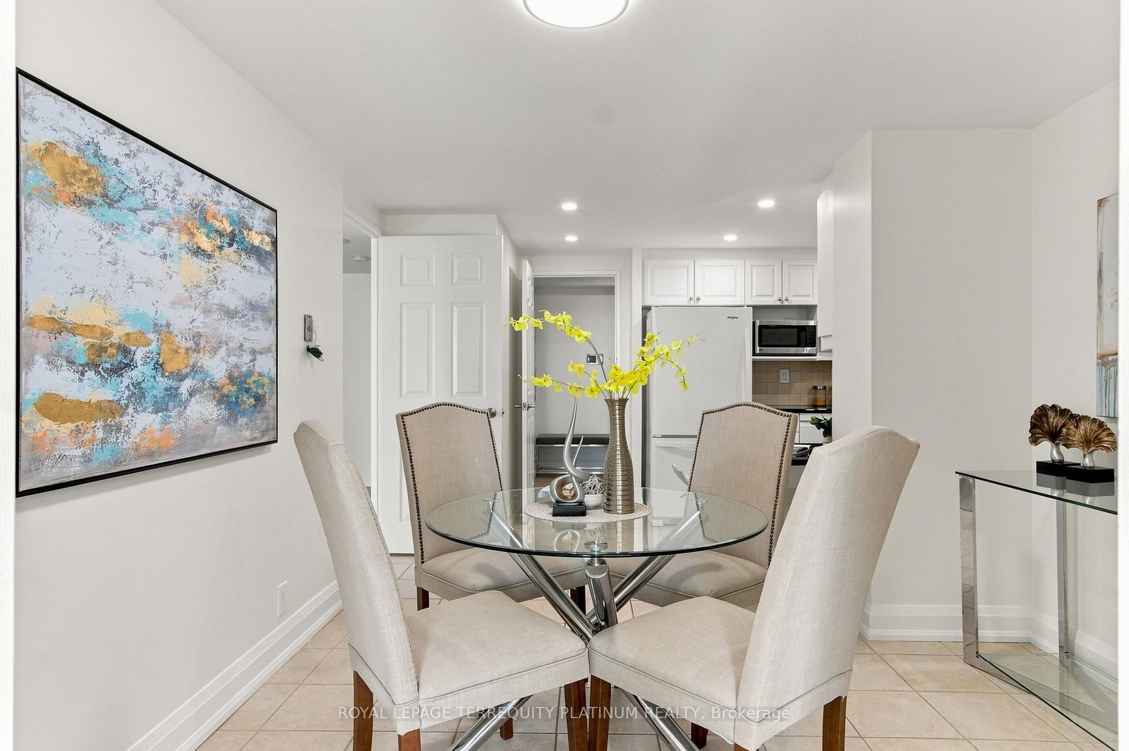 1 Concorde Place • #802 • Toronto, ON photo 16