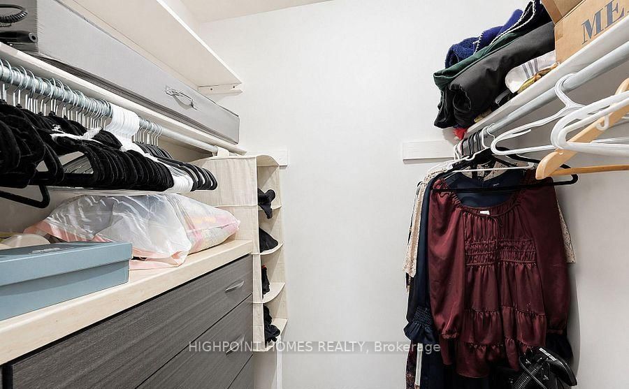 60 Pavane Linkway Way • #301 • Toronto, ON photo 26