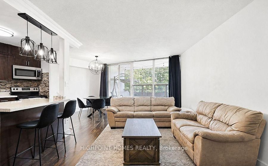 60 Pavane Linkway Way • #301 • Toronto, ON photo 9