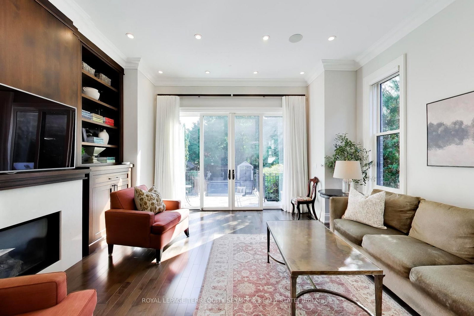 69 Taunton Road • Toronto, ON photo 15