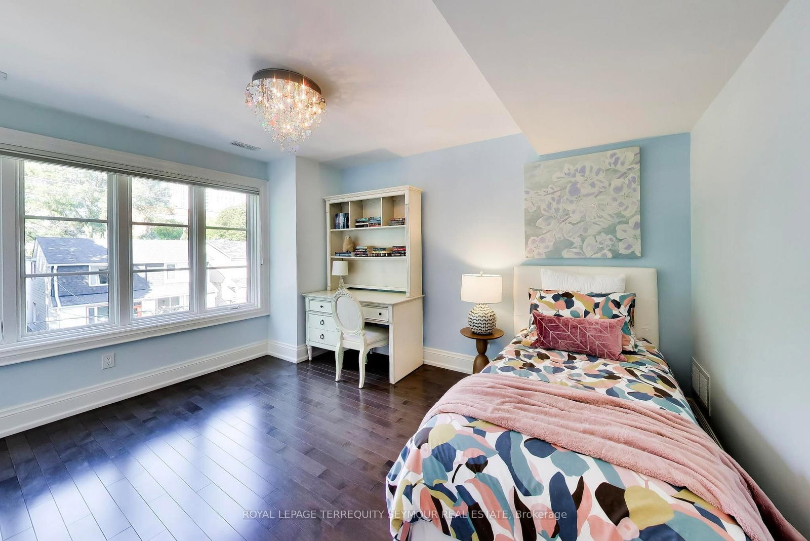 69 Taunton Road • Toronto, ON photo 23