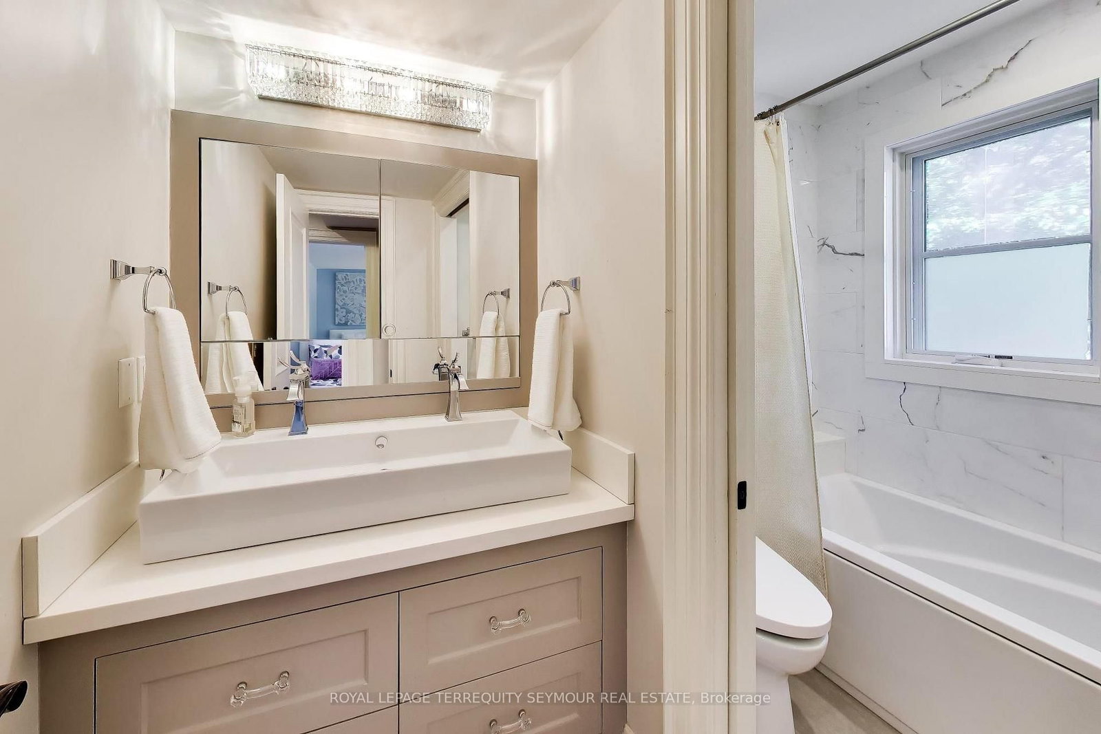 69 Taunton Road • Toronto, ON photo 26