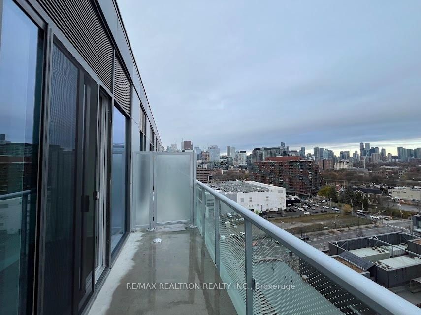 425 Front Street E • #1301 • Toronto, ON photo 10