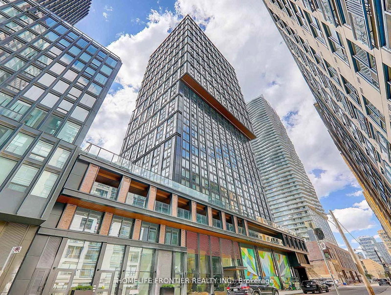 1108 - 82 Dalhousie Street