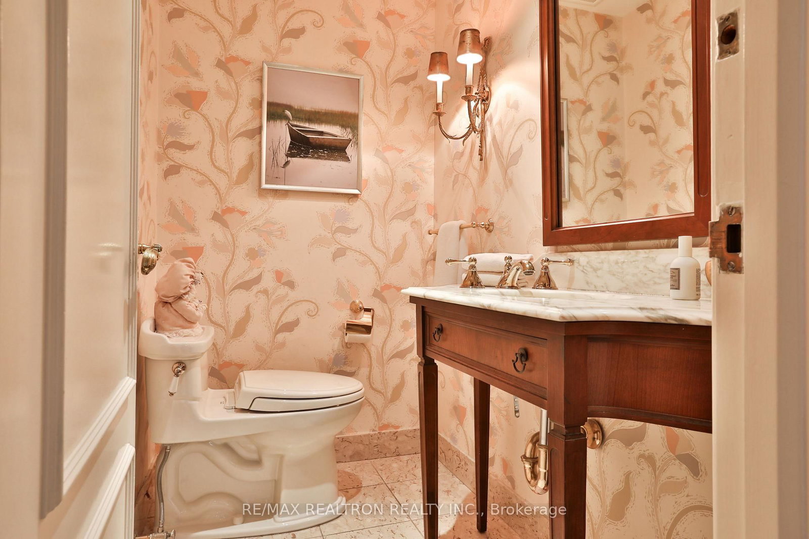 706 Briar Hill Avenue • Toronto, ON photo 15