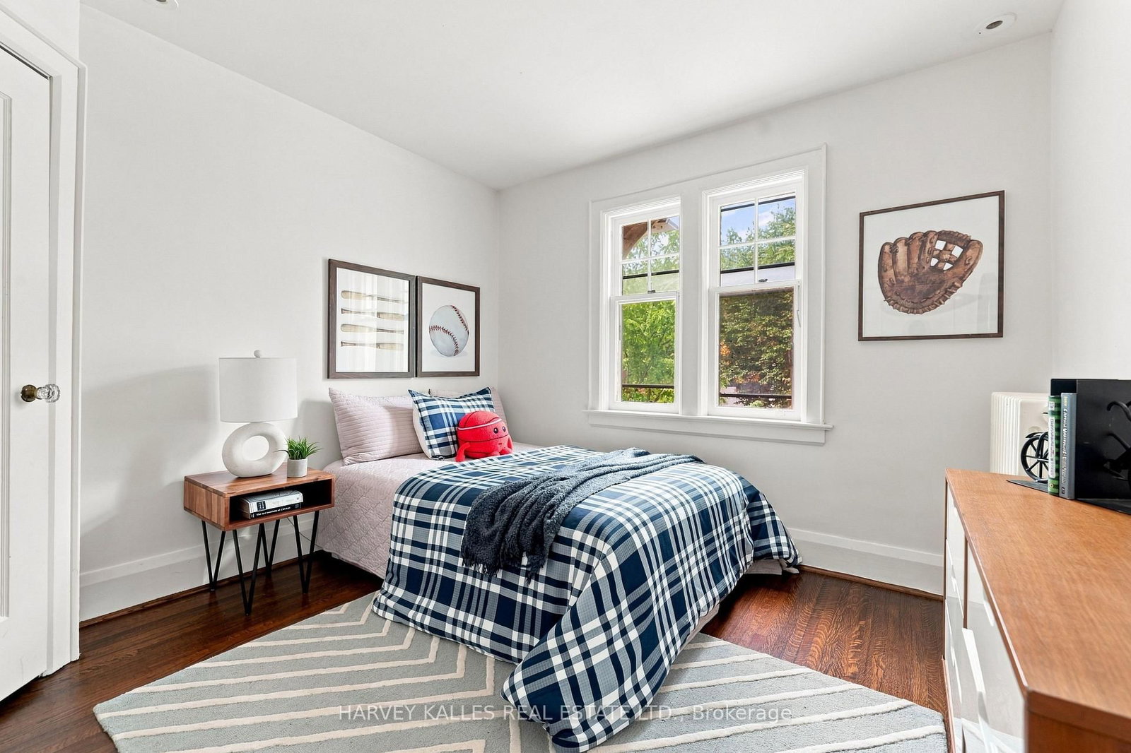 231 Glengrove Avenue W • Toronto, ON photo 22