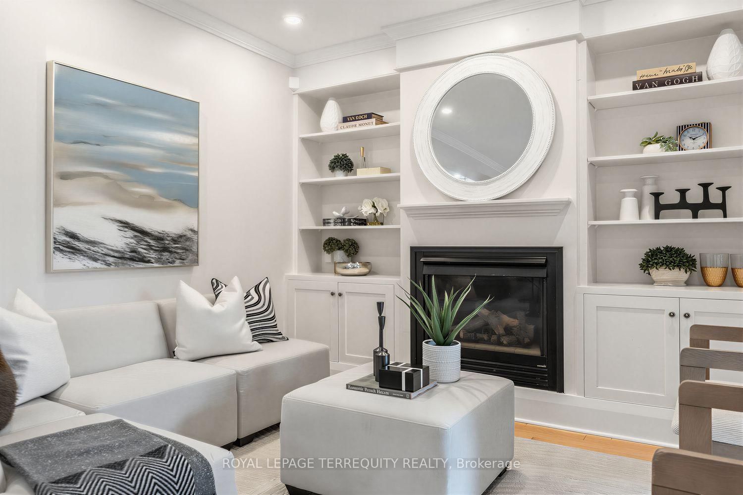 81 Stibbard Avenue • Toronto, ON photo 16
