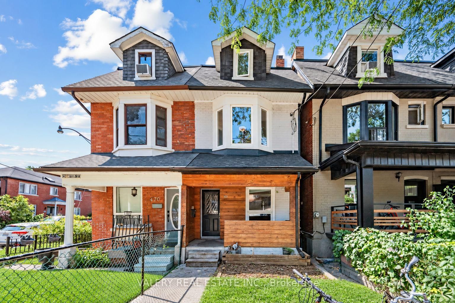 472 Crawford Street • Toronto, ON photo 1