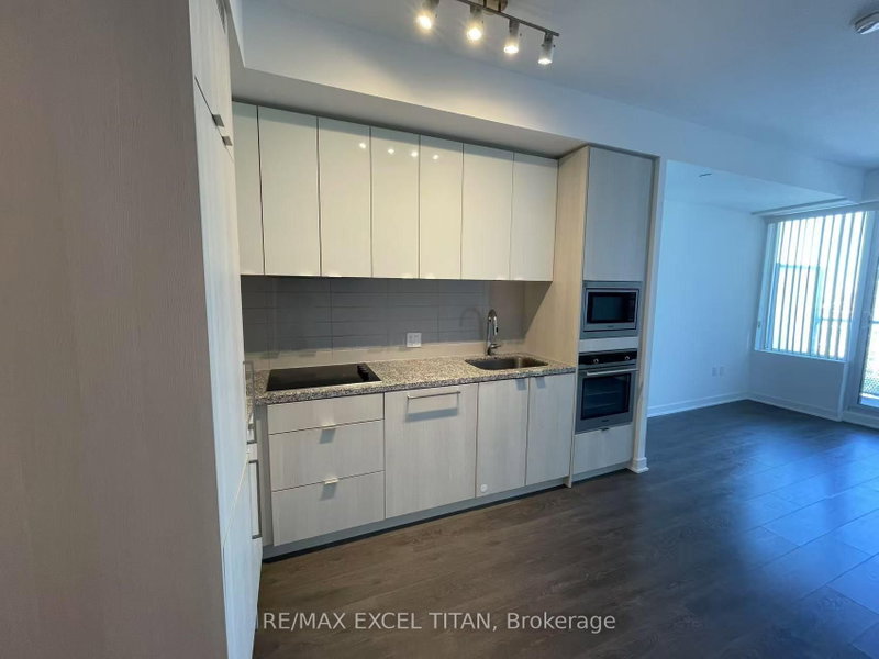 3809 - 115 Blue Jays Way