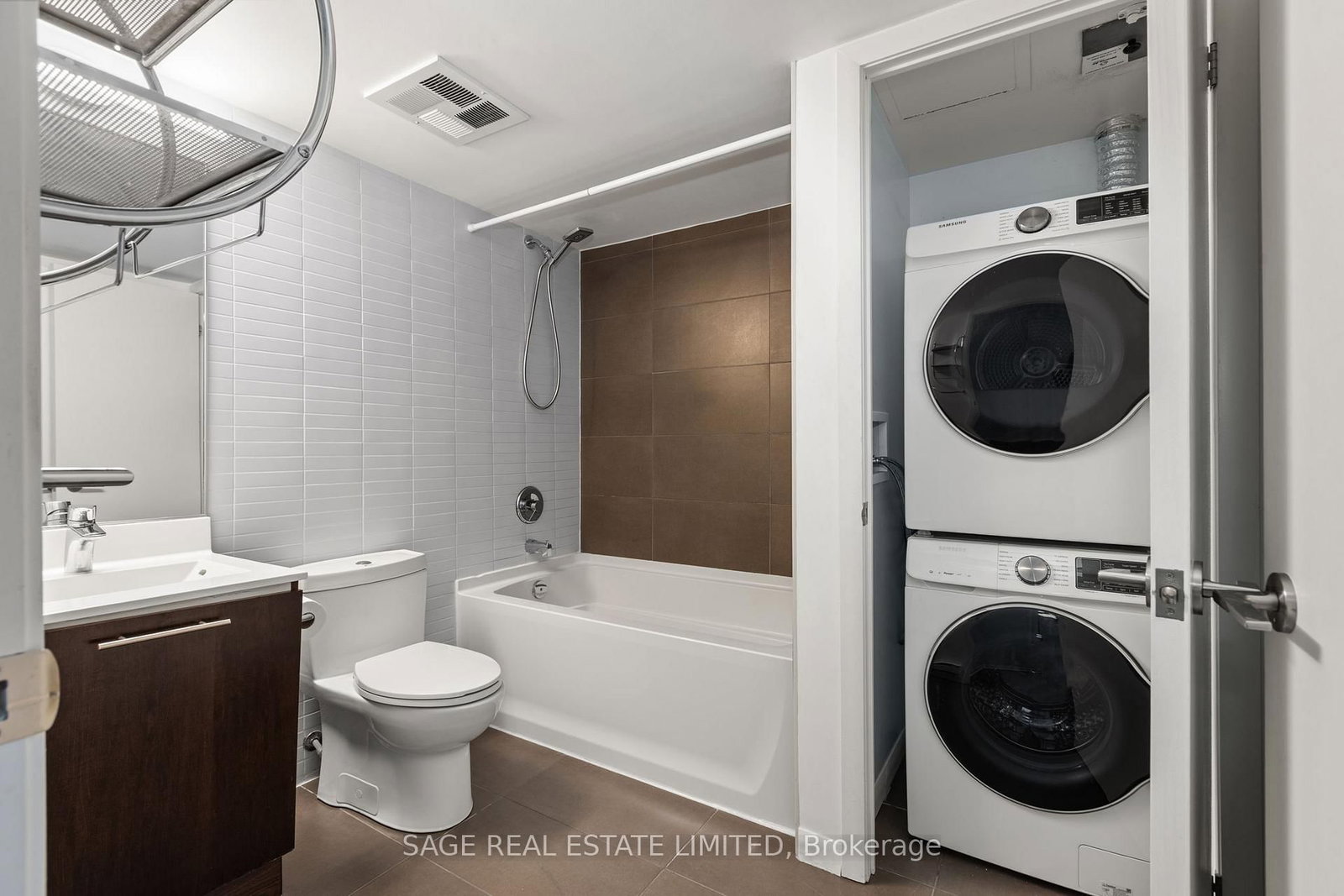 96 St Patrick Street • #1202 • Toronto, ON photo 14