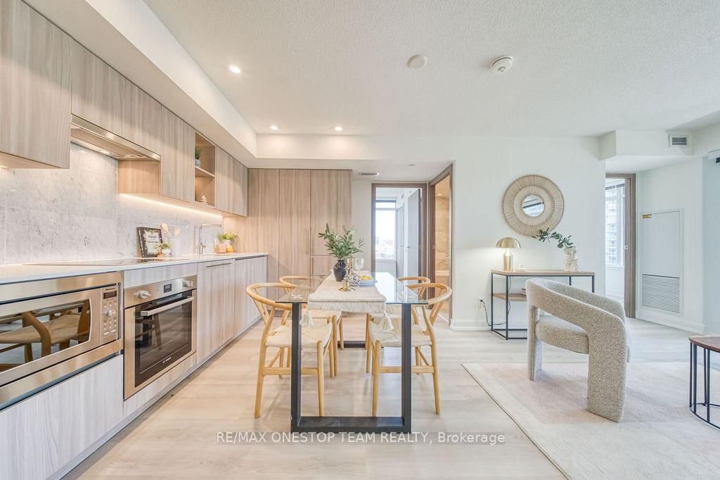 17 Bathurst Street • #1510 • Toronto, ON photo 9