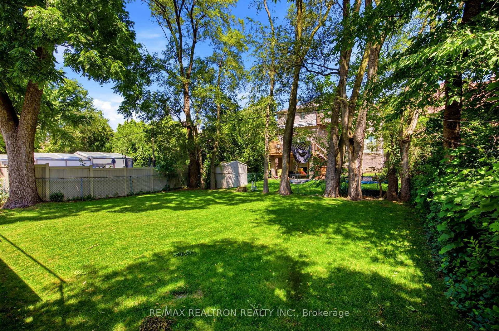 50 Viewmount Avenue • Toronto, ON photo 14