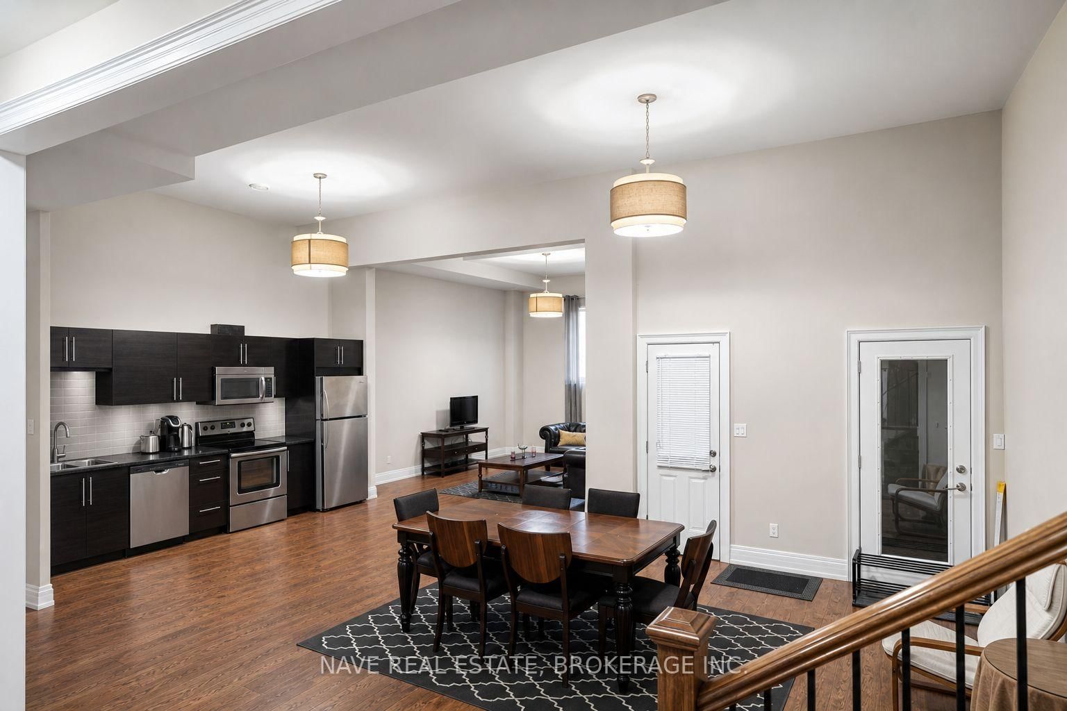 136 Homewood Avenue • Toronto, ON photo 37