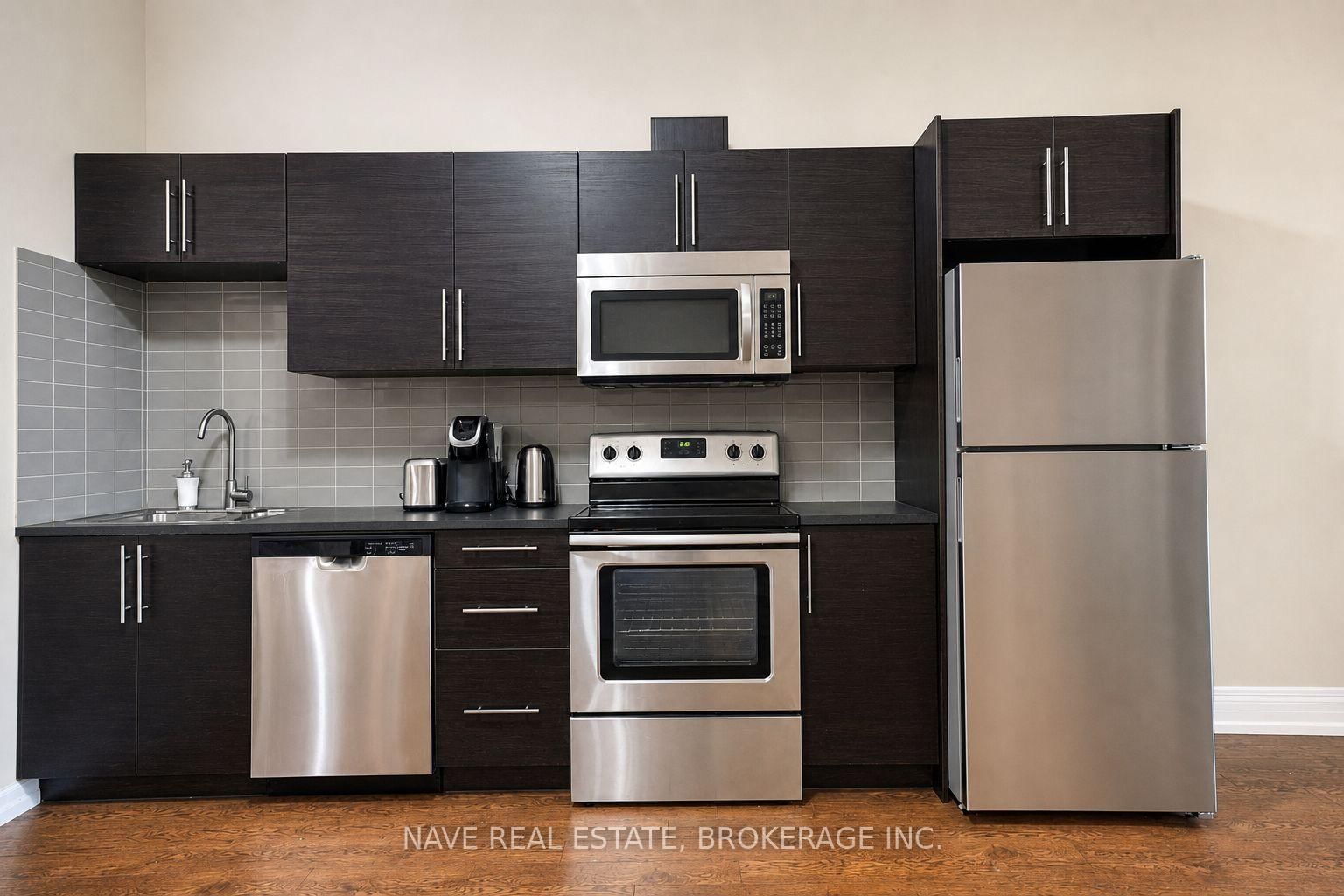 136 Homewood Avenue • Toronto, ON photo 39