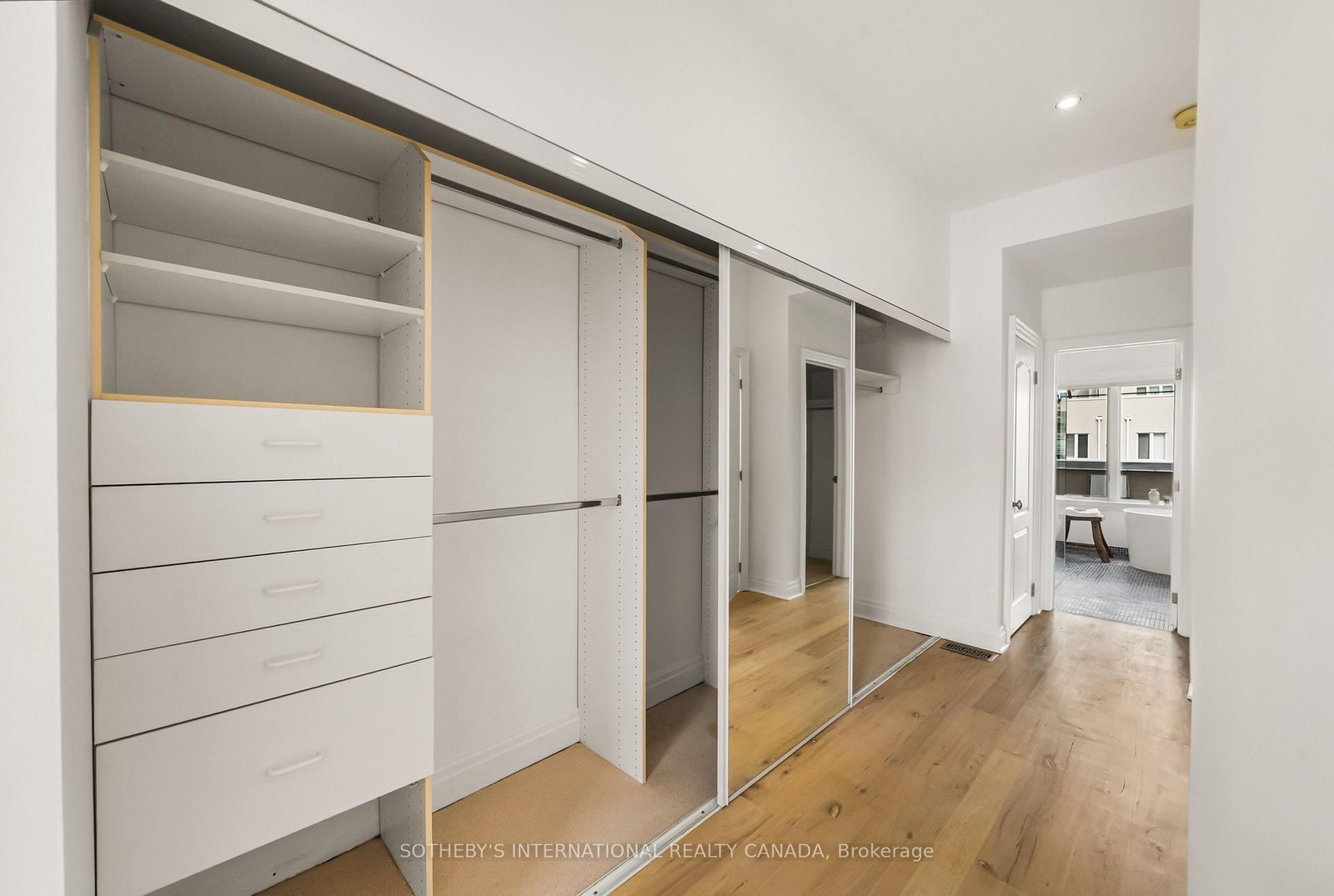 213 Walmer Road • Toronto, ON photo 31