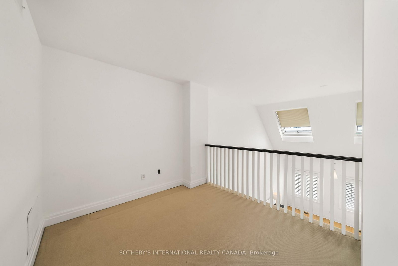 213 Walmer Road • Toronto, ON photo 39