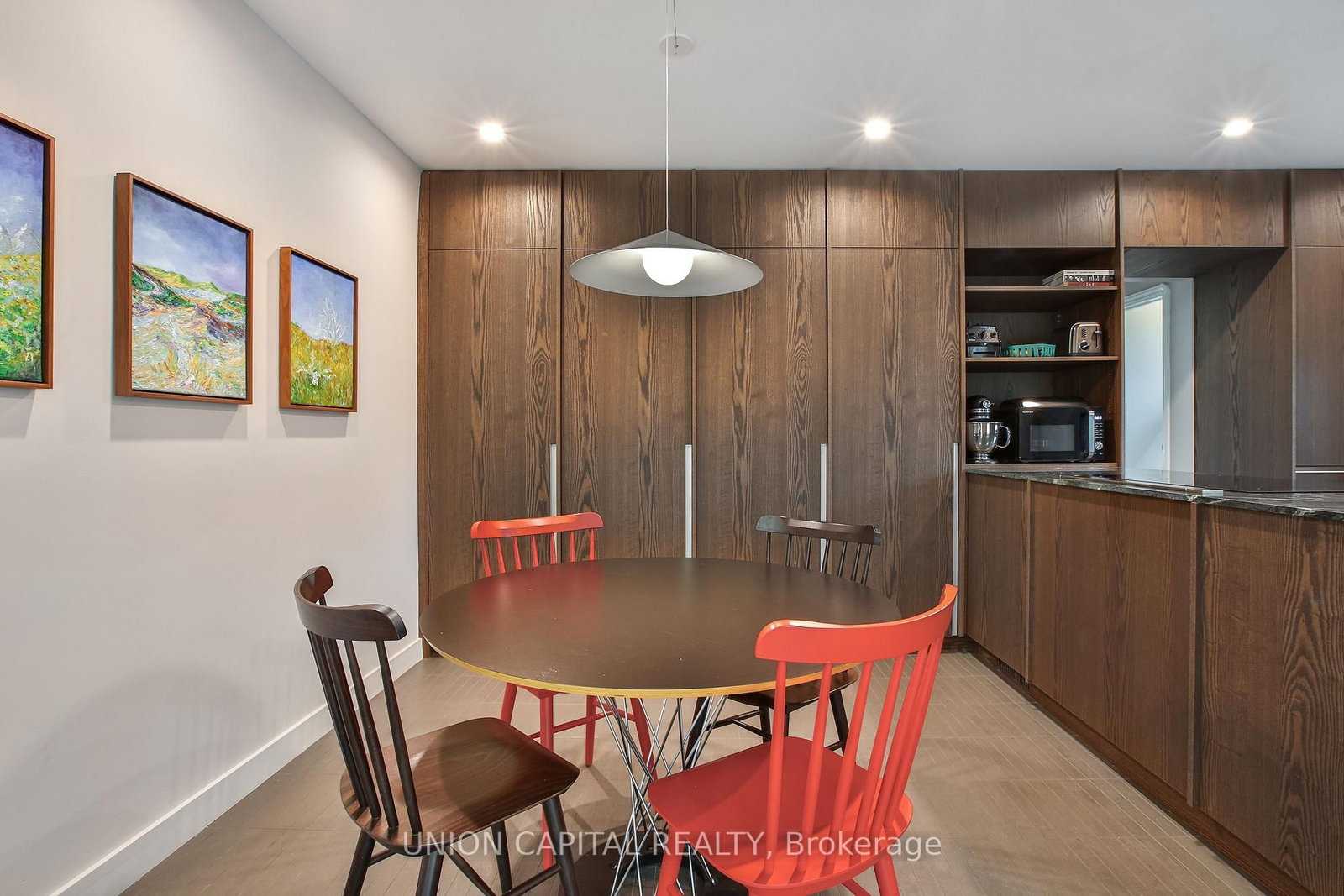 81 Thursfield Crescent • Toronto, ON photo 11