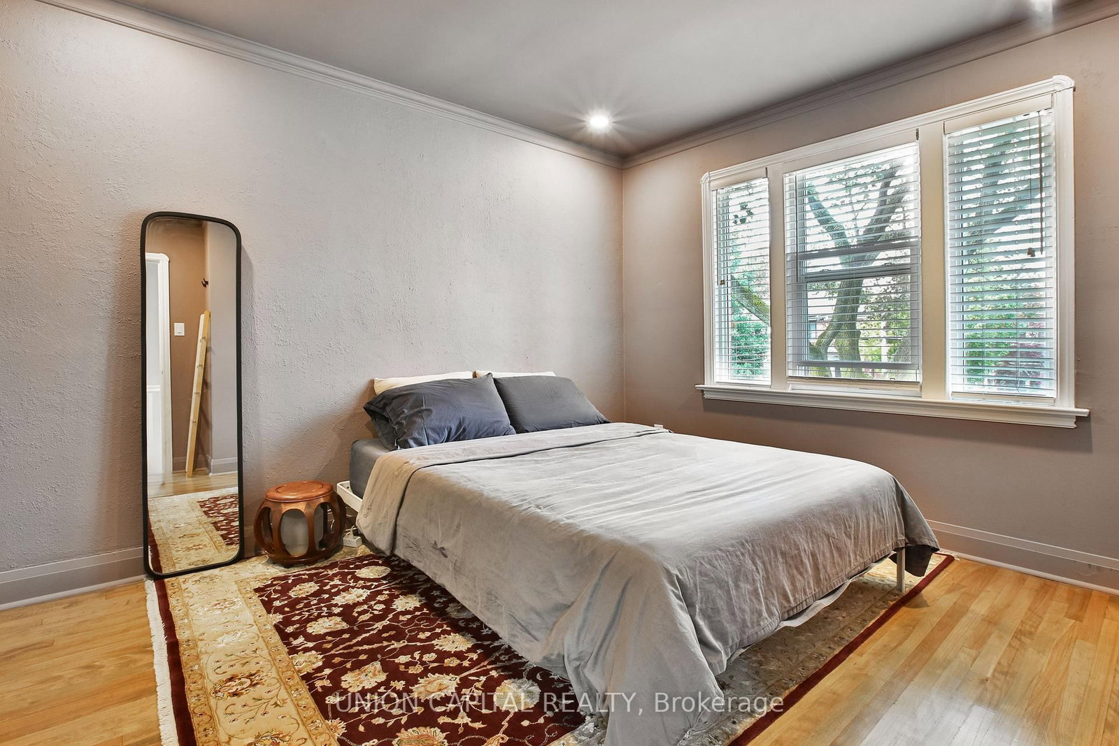 81 Thursfield Crescent • Toronto, ON photo 18