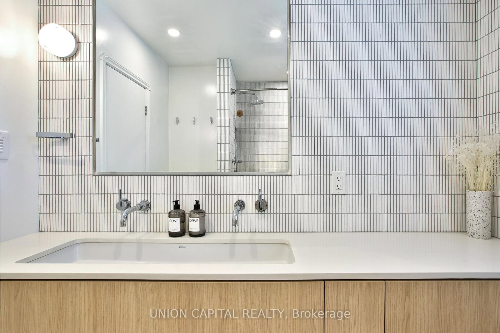 81 Thursfield Crescent • Toronto, ON photo 24