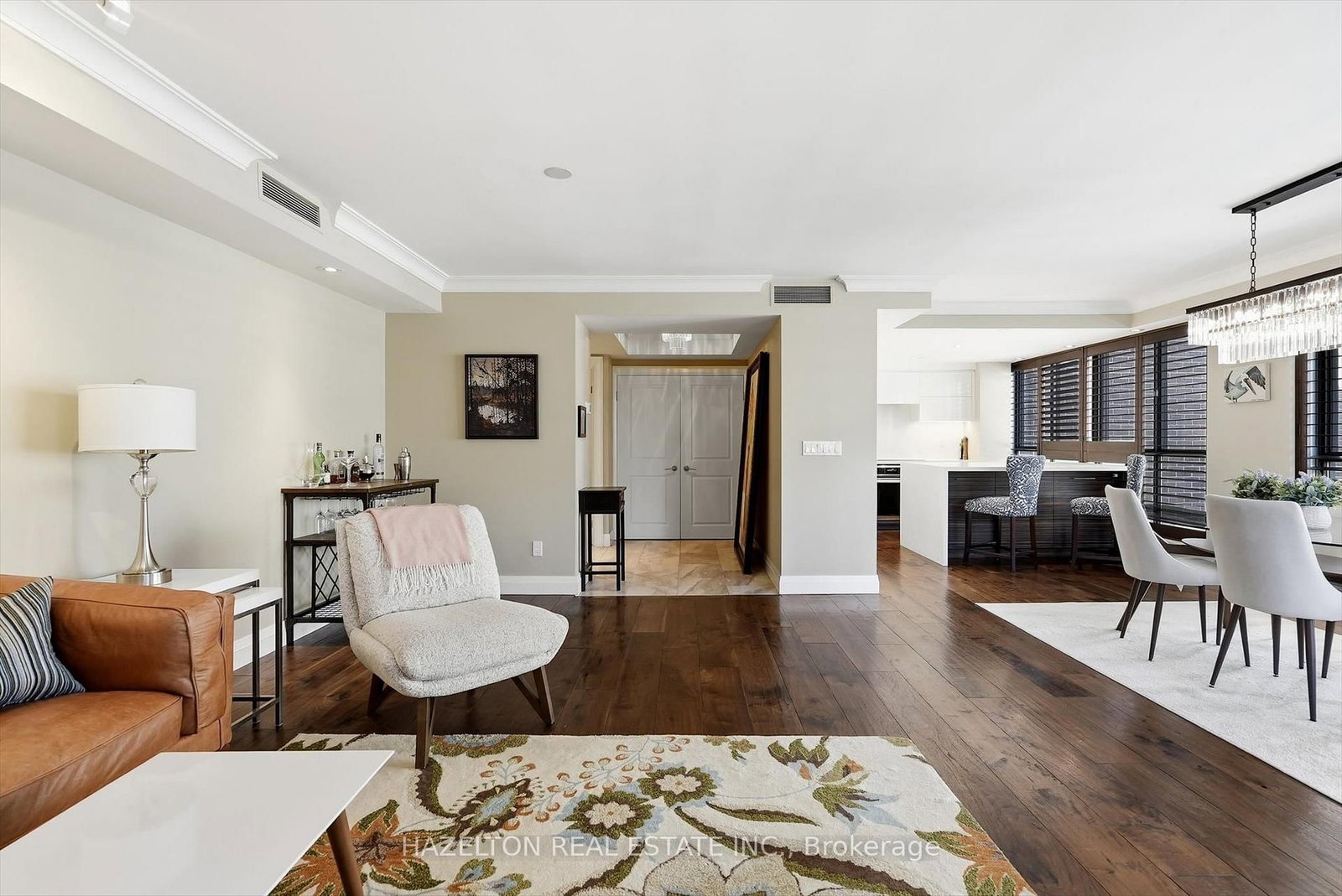 164 Cumberland Street • #608 • Toronto, ON photo 17