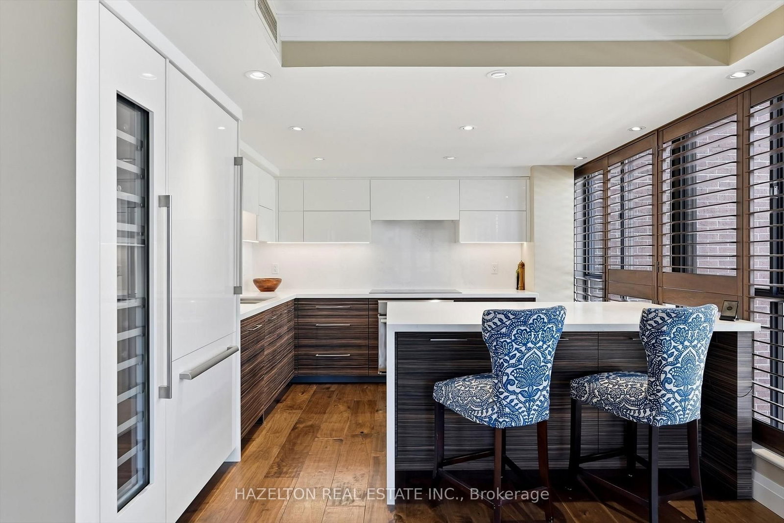 164 Cumberland Street • #608 • Toronto, ON photo 6