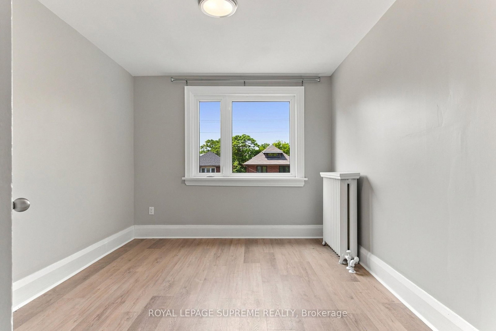 229 Winona Drive • Toronto, ON photo 33