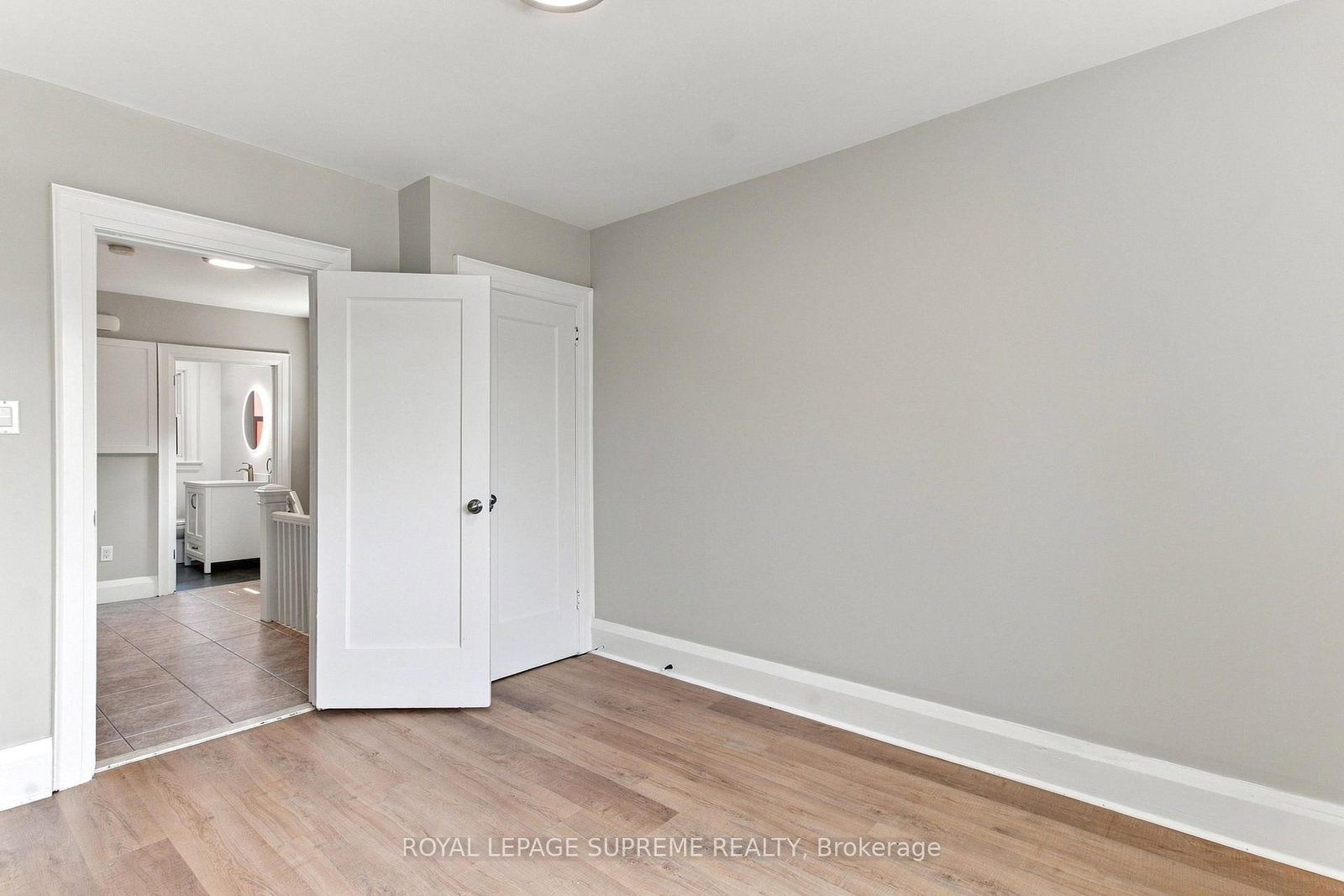 229 Winona Drive • Toronto, ON photo 34