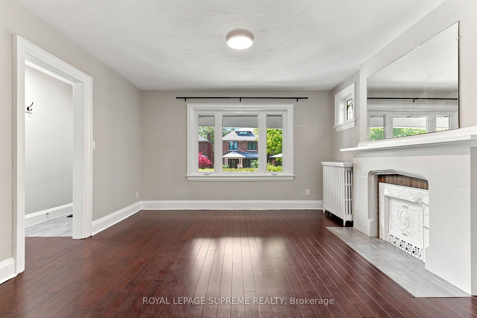 229 Winona Drive • Toronto, ON photo 9