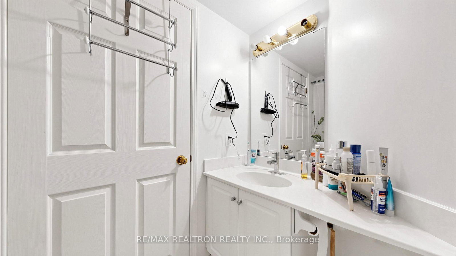 23 Lorraine Drive • #502 • Toronto, ON photo 31