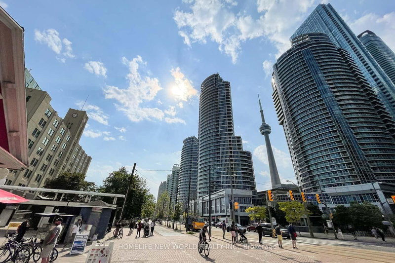 1602 - 77 Harbour Square