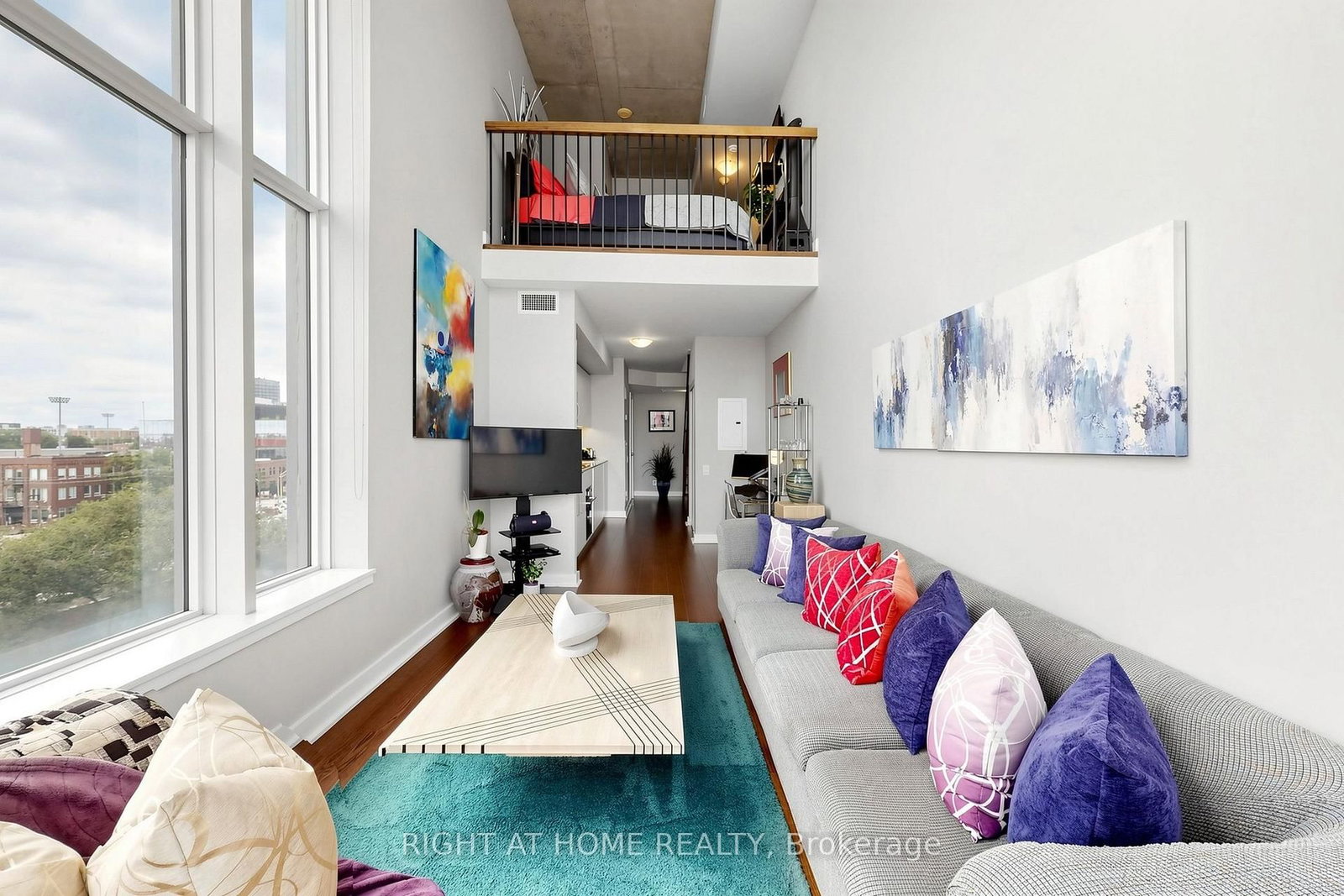5 Hanna Avenue • #510 • Toronto, ON photo 11