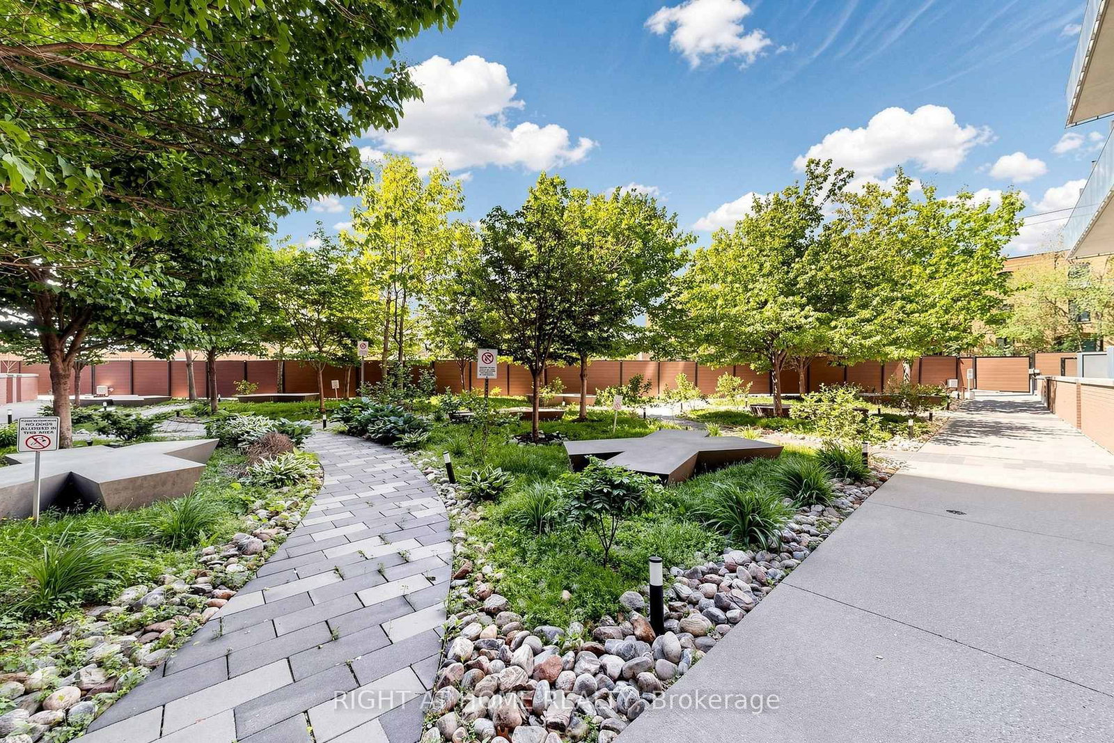 5 Hanna Avenue • #510 • Toronto, ON photo 27