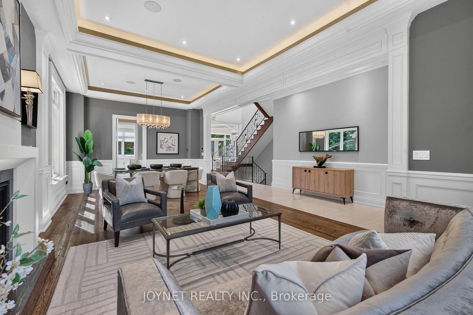 119 Patricia Avenue • Toronto, ON photo 10