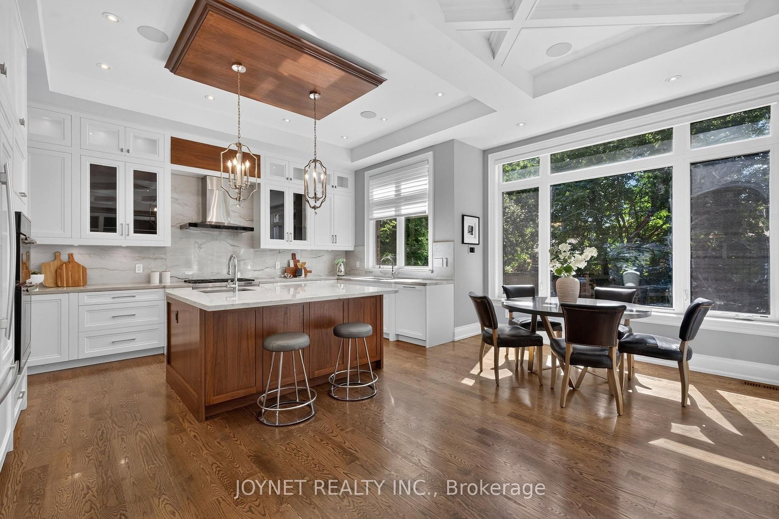 119 Patricia Avenue • Toronto, ON photo 14
