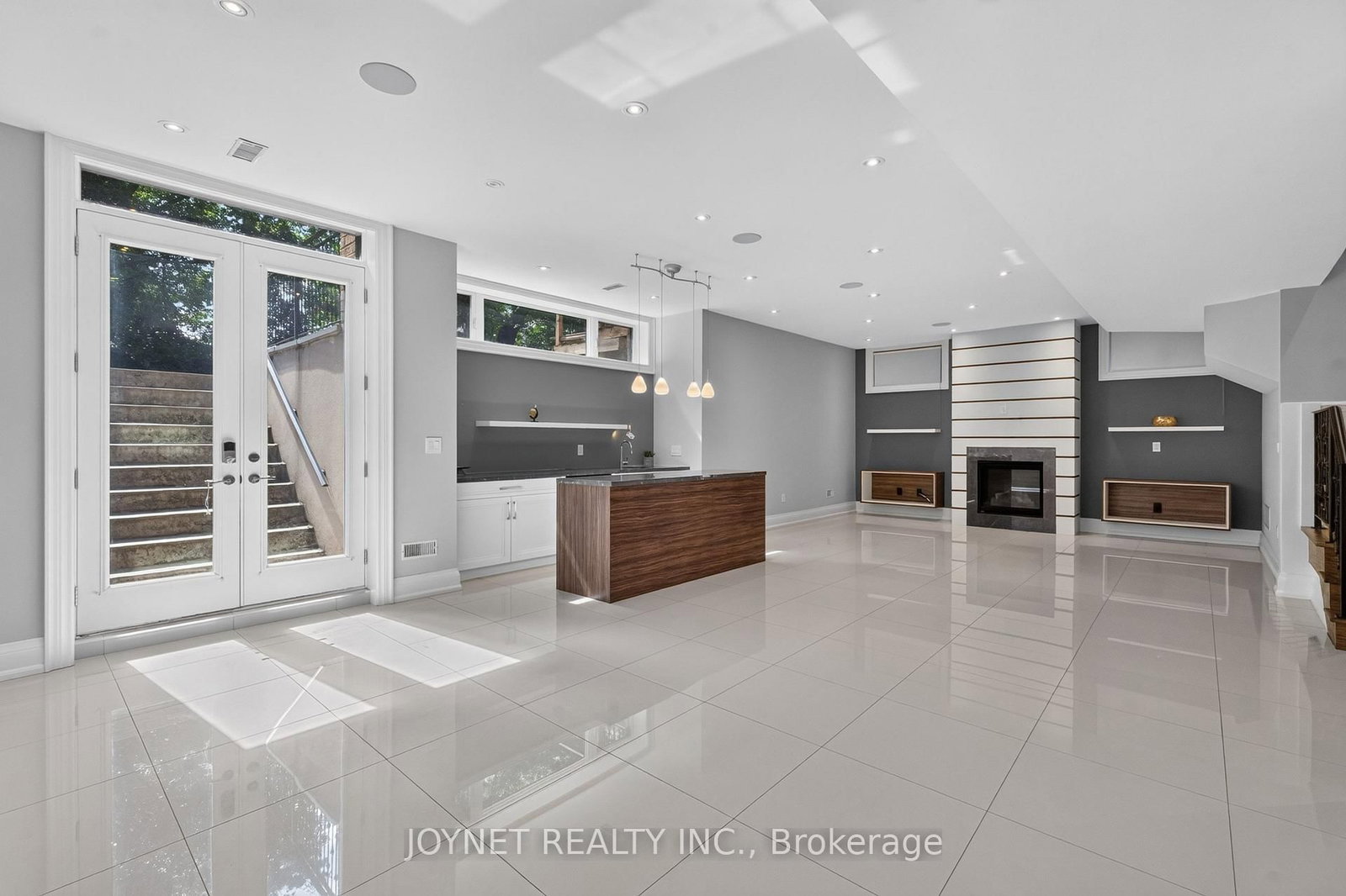 119 Patricia Avenue • Toronto, ON photo 43