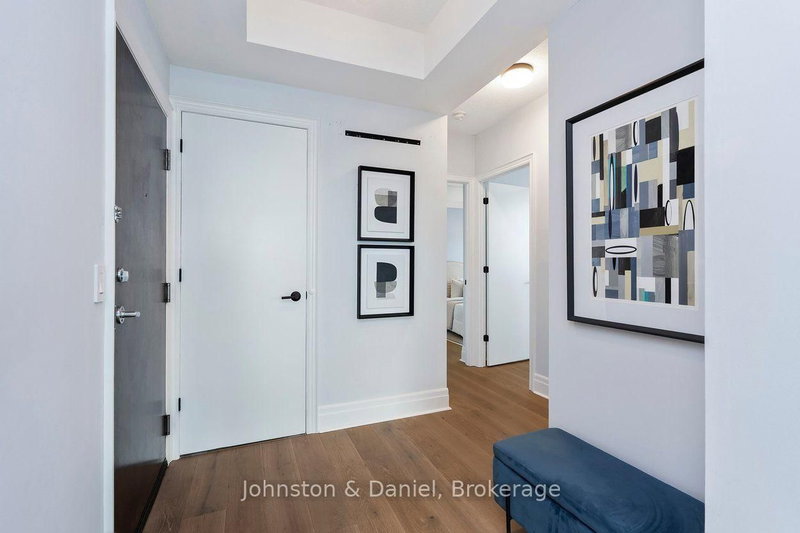 3806 - 16 Yonge Street