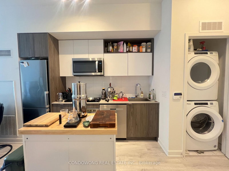 1121 - 121 Lower Sherbourne Street