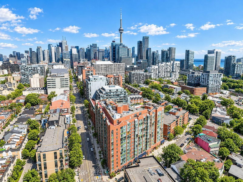 1120 - 801 King Street W