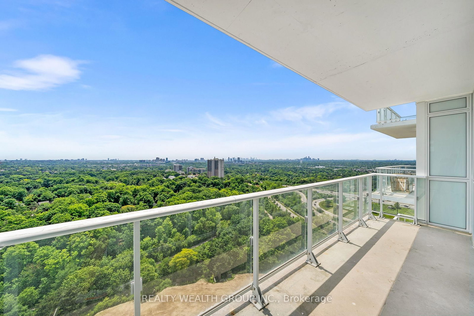 10 Deerlick Court • #2101 • Toronto, ON photo 13