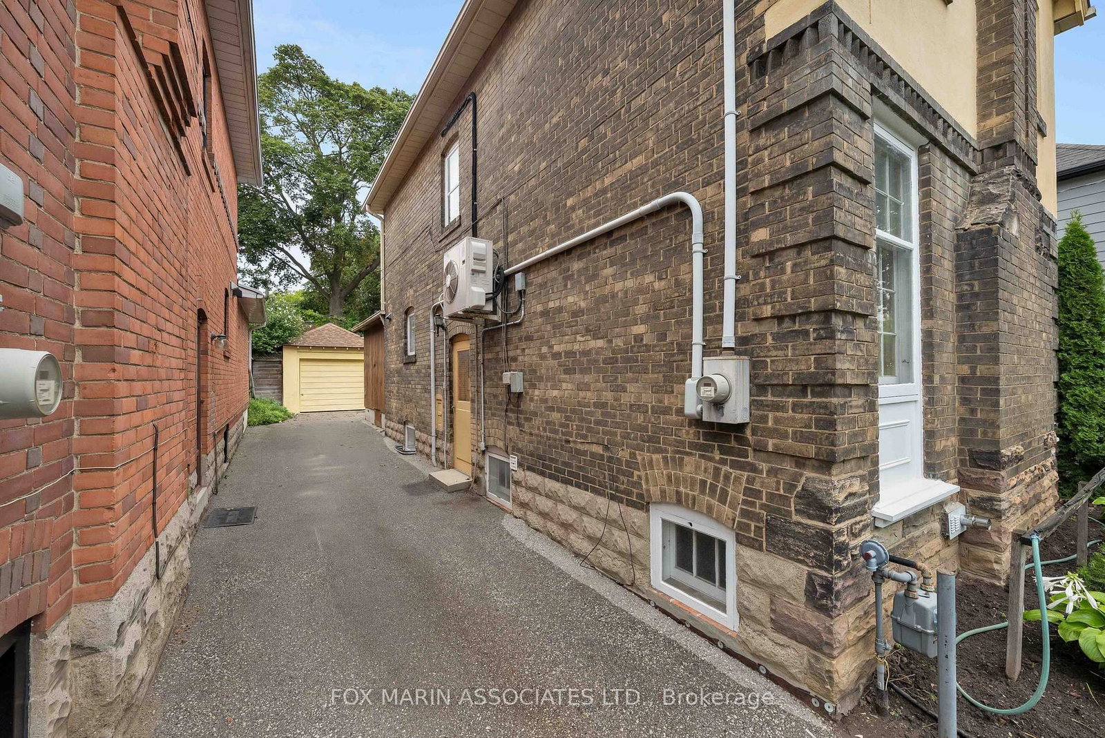 26 Claxton Boulevard • Toronto, ON photo 34