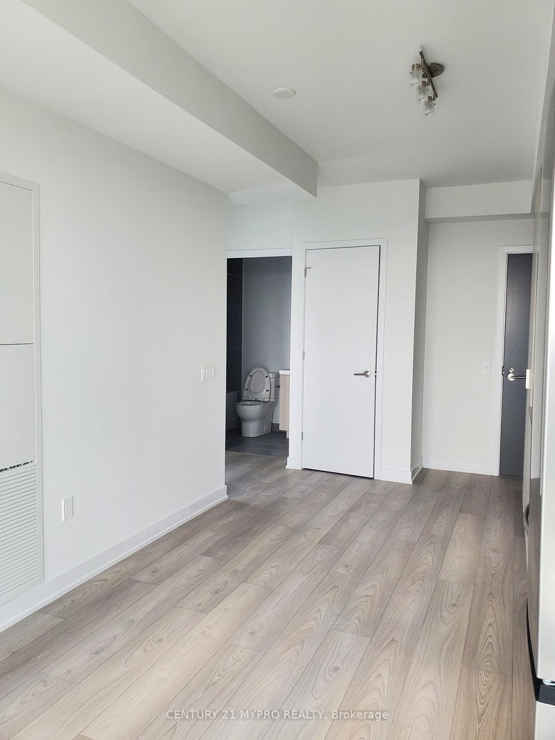 #2505 - 5858 Yonge Street