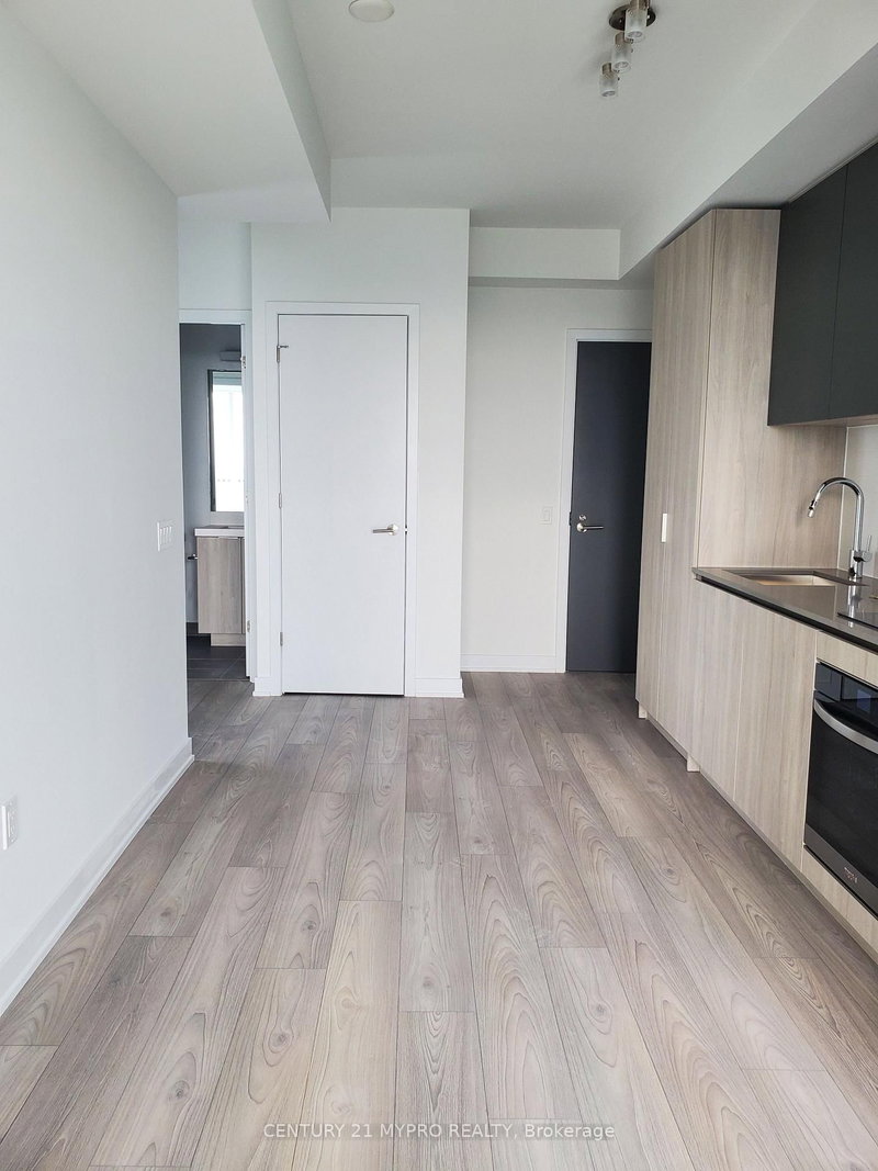#2505 - 5858 Yonge Street