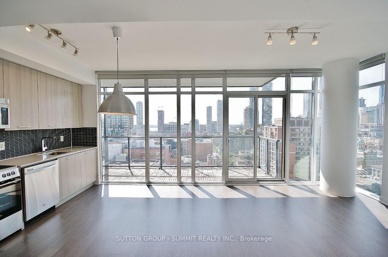 105 George Street • #1510 • Toronto, ON photo 20