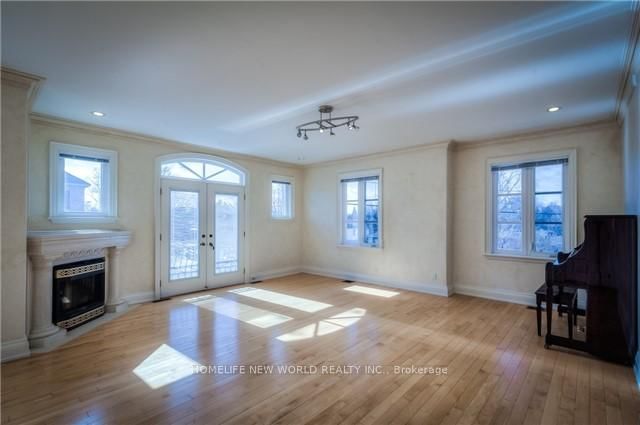 2nd floor - 77 Steeles Avenue E, Toronto 3