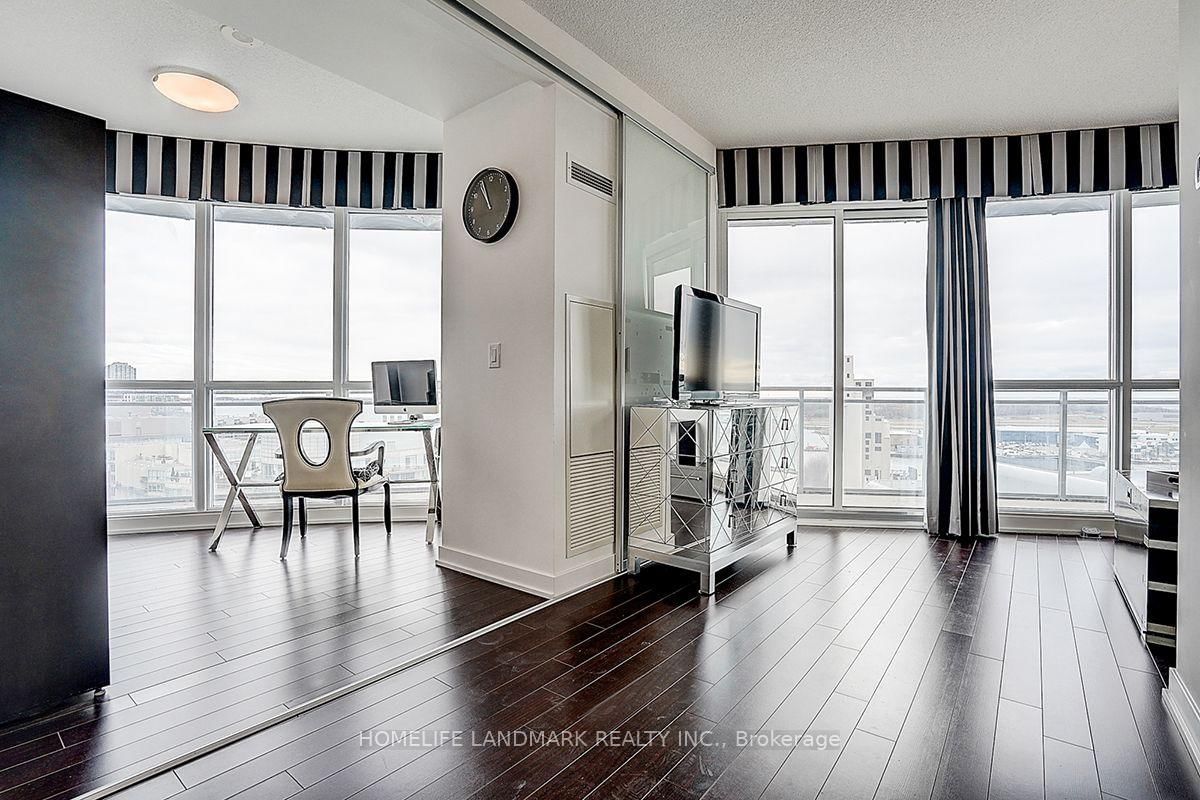 38 Dan Leckie Way • #1912 • Toronto, ON photo 15