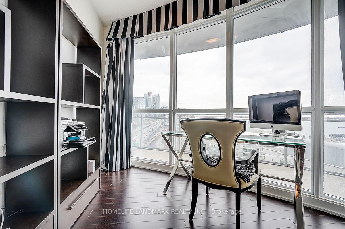 38 Dan Leckie Way • #1912 • Toronto, ON photo 17