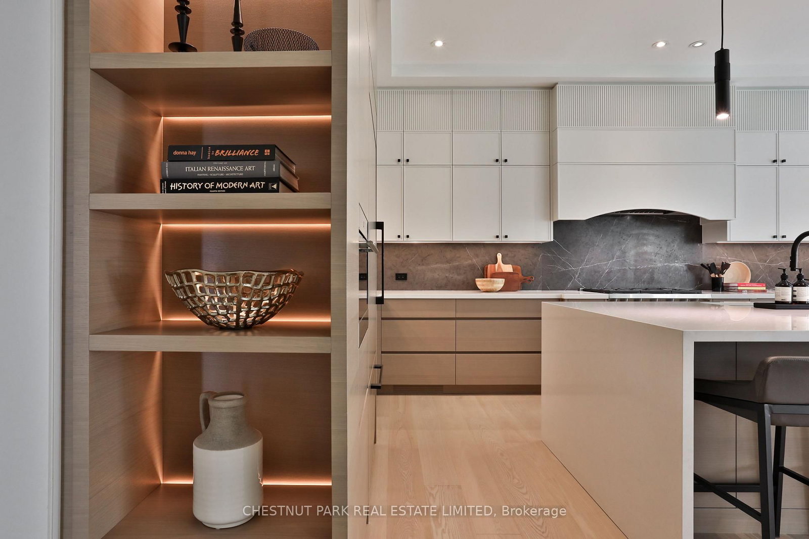 2 Marchwood Drive • Toronto, ON photo 9