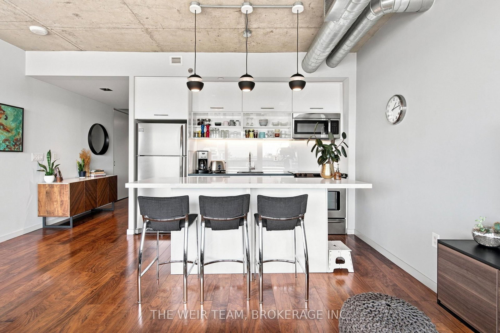 32 Trolley Crescent • Toronto, ON photo 15