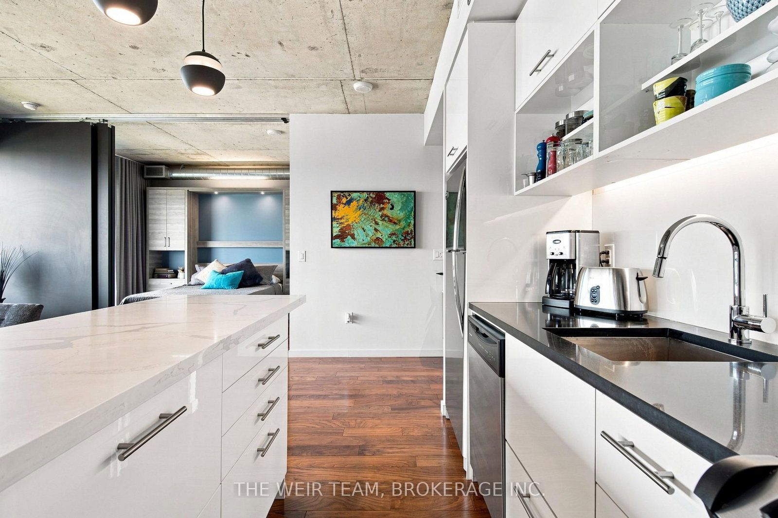 32 Trolley Crescent • Toronto, ON photo 19